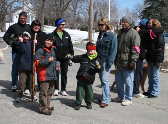 Mike Culkins, Karen Culkins, Christopher Culkins, April Stevens, Joey D’Amore, Collin Stevens, Kirsten Wright, Dan D’Amore, Suzanne Hays, and Julie Sennott finish their walk.