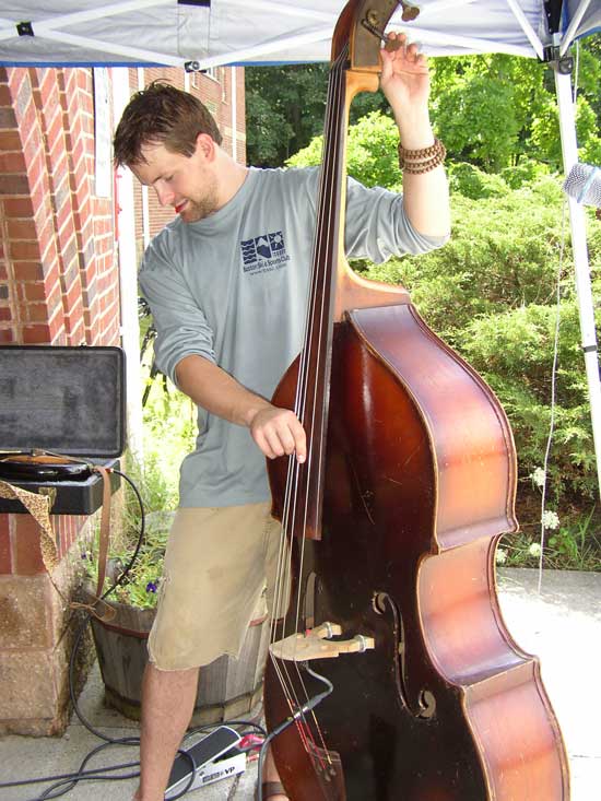 Market-goers were treated to music by The Grin Whistle, with Bolton Road resident Mark Renczkowski on bass.