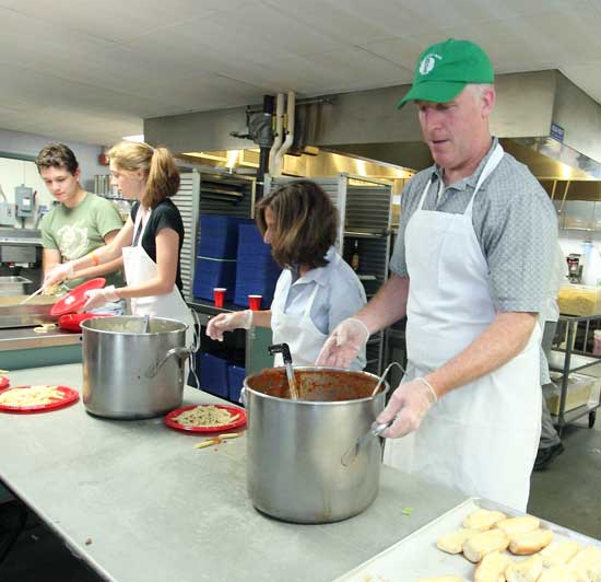 Jim O’Shea serves up a pot of pasta sauce.