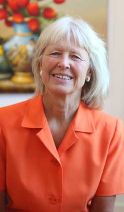Suzanne Mahoney (Photo by Lisa Aciukewicz) Suzanne Mahoney (Photo by Lisa Aciukewicz)