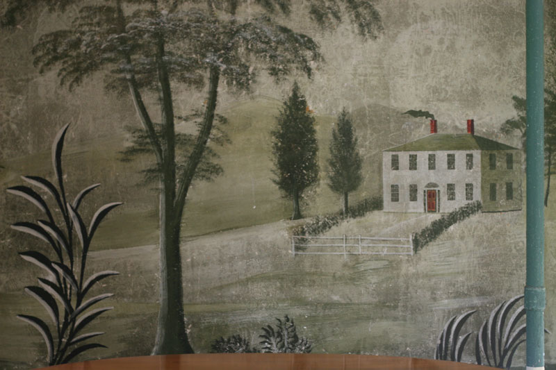 Section of a Rufus Porter mural in Roy Moffa’s Oak Hill Road home. (Photo by Lisa Aciukewicz) Section of a Rufus Porter mural in Roy Moffa’s Oak Hill Road home. (Photo by Lisa Aciukewicz)