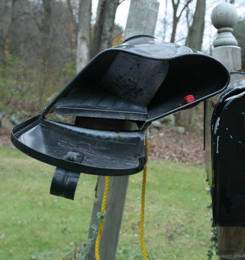 Makes you wonder what shape the mail is that gets delivered to this box.