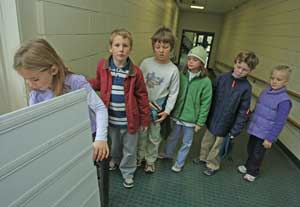 Madison Drummey, Charlie Bardenhauer, Andrew Hill, Leila Grant, Liam Makosky, and Hannah Taylor wait in line to cast their votes in a mock election held at the elementary school on Monday. (Photos by Lisa Aciukewicz) Madison Drummey, Charlie Bardenhauer, Andrew Hill, Leila Grant, Liam Makosky, and Hannah Taylor wait in line to cast their votes in a mock election held at the elementary school on Monday. (Photos by Lisa Aciukewicz)