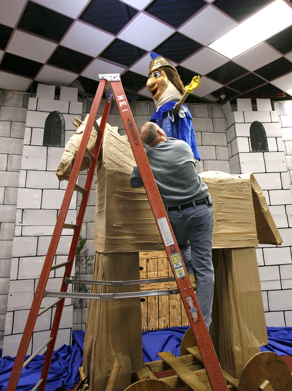 John Cavanaugh assembles a Trojan horse for the Celebration festivities at Bromfield after the prom. (Photo by Ellen Harasimowicz)