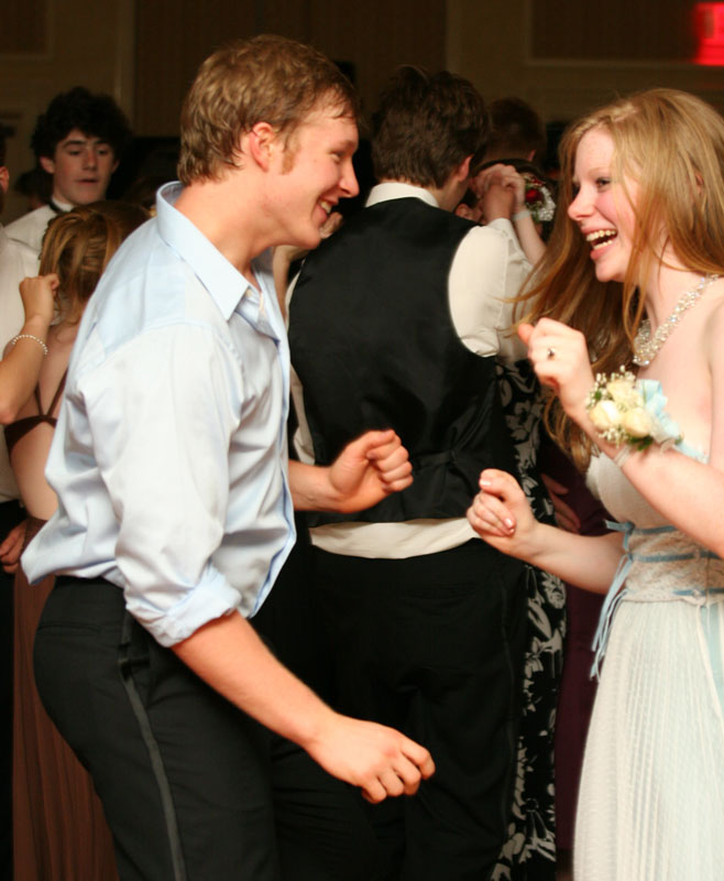 Brent Duoba and Gracie Karon dance the night away.
